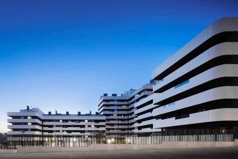 Las Calas Residential Complex / Javier Prieto Arquitectos