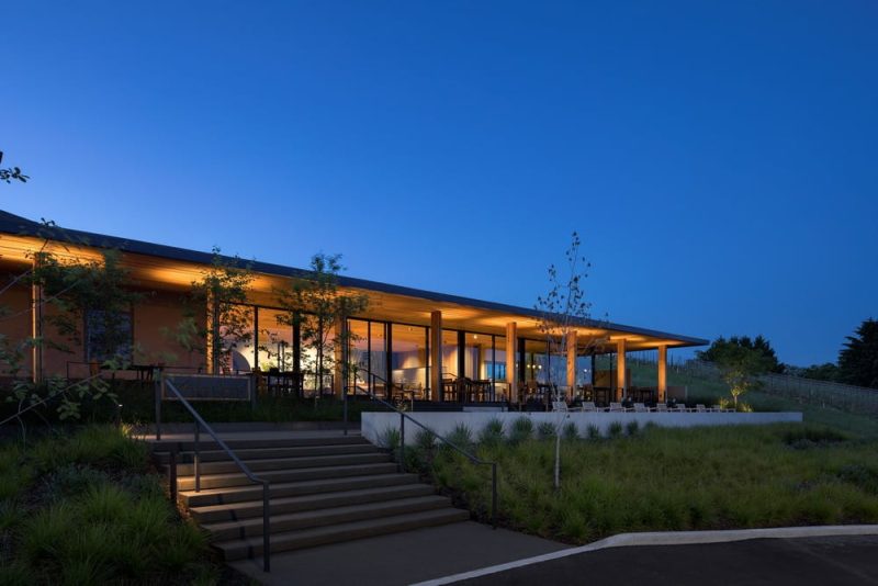 Archery Summit Tasting Room / Heliotrope
