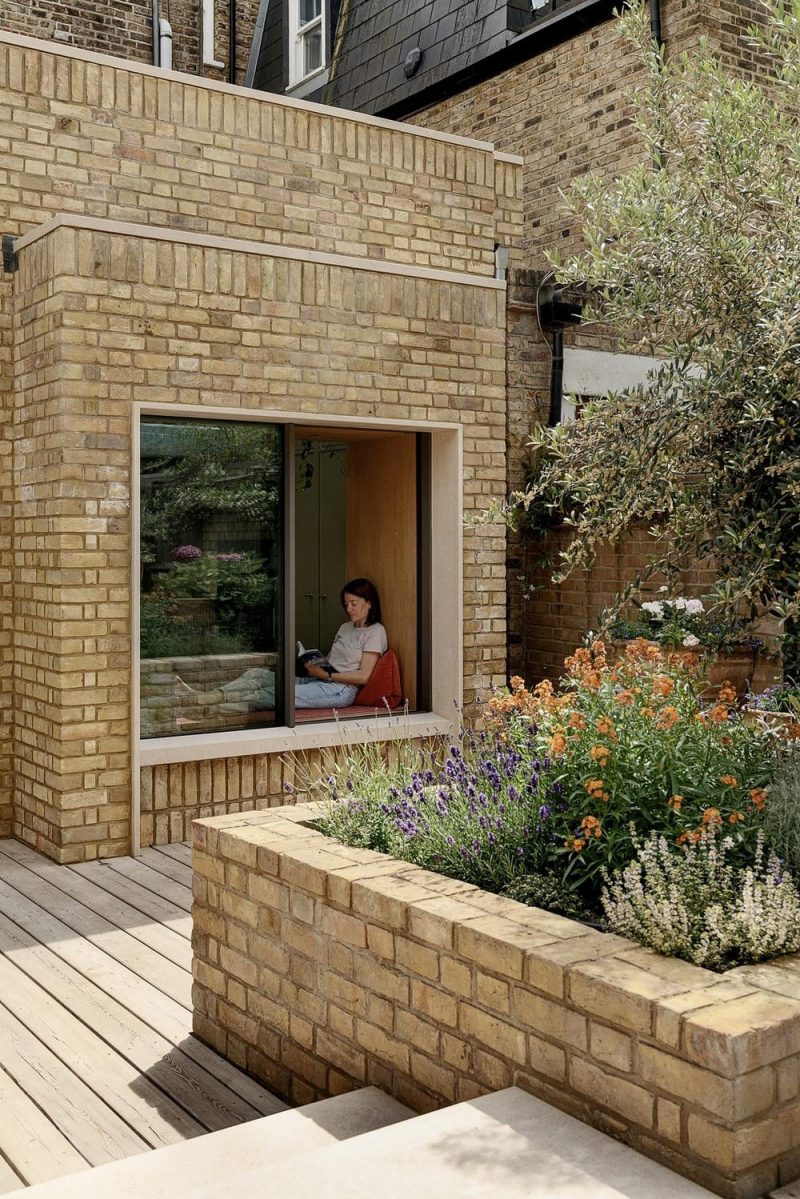 Nightingale Square House / Locus Design