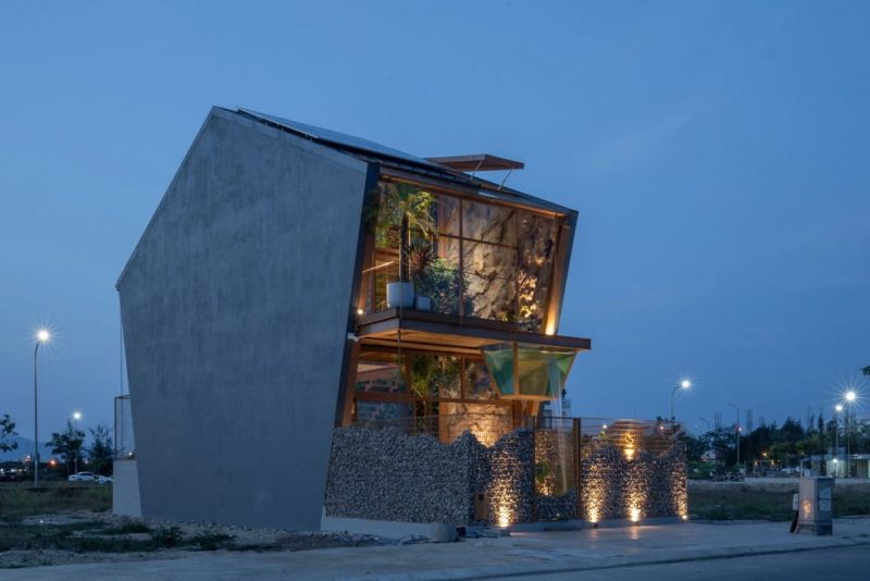 A Flexible Living-Working Space for a Sustainable Future