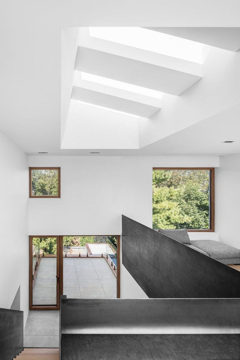 Saint-André House / Thellend Fortin Architects