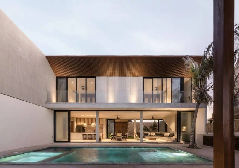 Tunich House / Ápiron