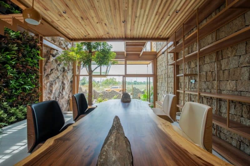 dining room