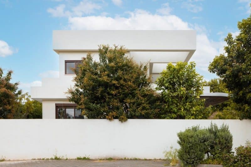 Villa in a "Moshav" in Israel / Michal Aharony Gubes
