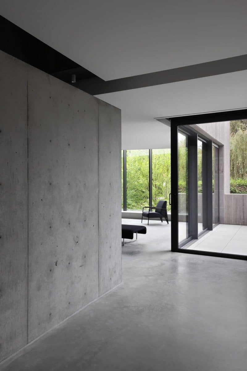 Re-folded House / Mcleod Bovell Modern Houses