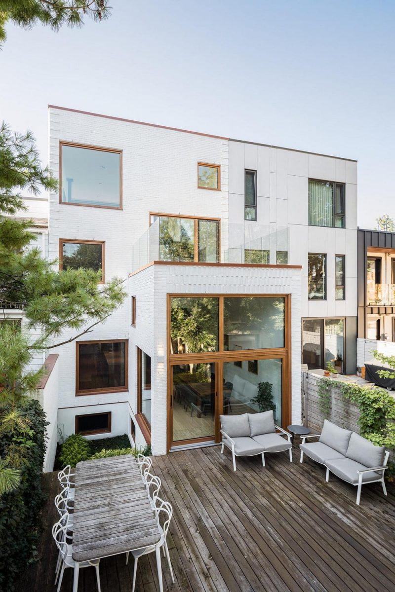 Saint-André House / Thellend Fortin Architects