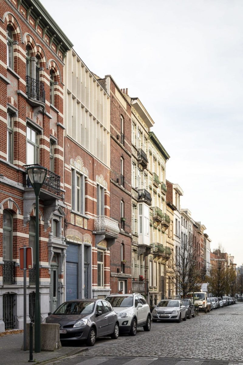 Karper Building Renovation / hé! architectuur