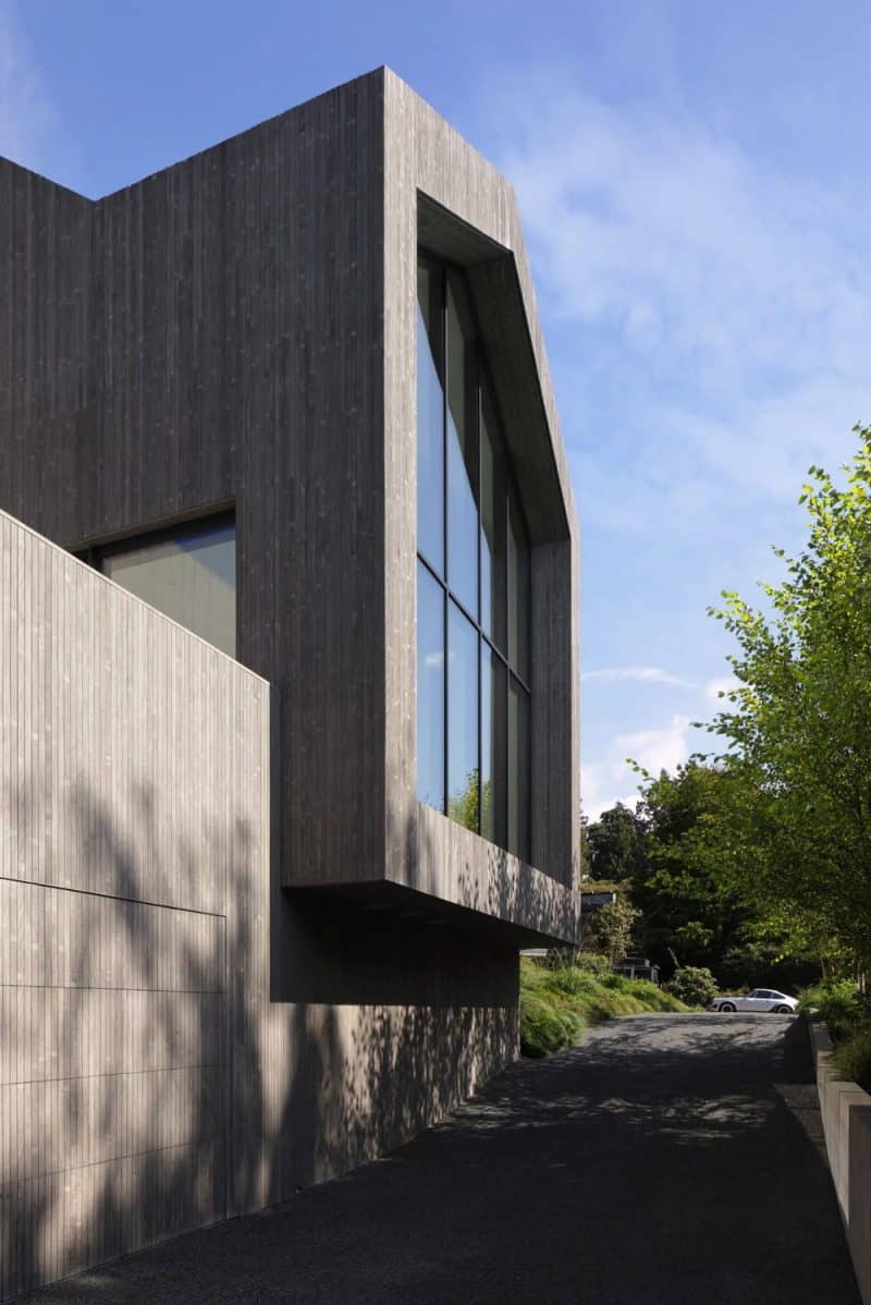 Re-folded House / Mcleod Bovell Modern Houses