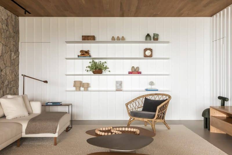 Caiobá Apartment / ARQ+CO Studio