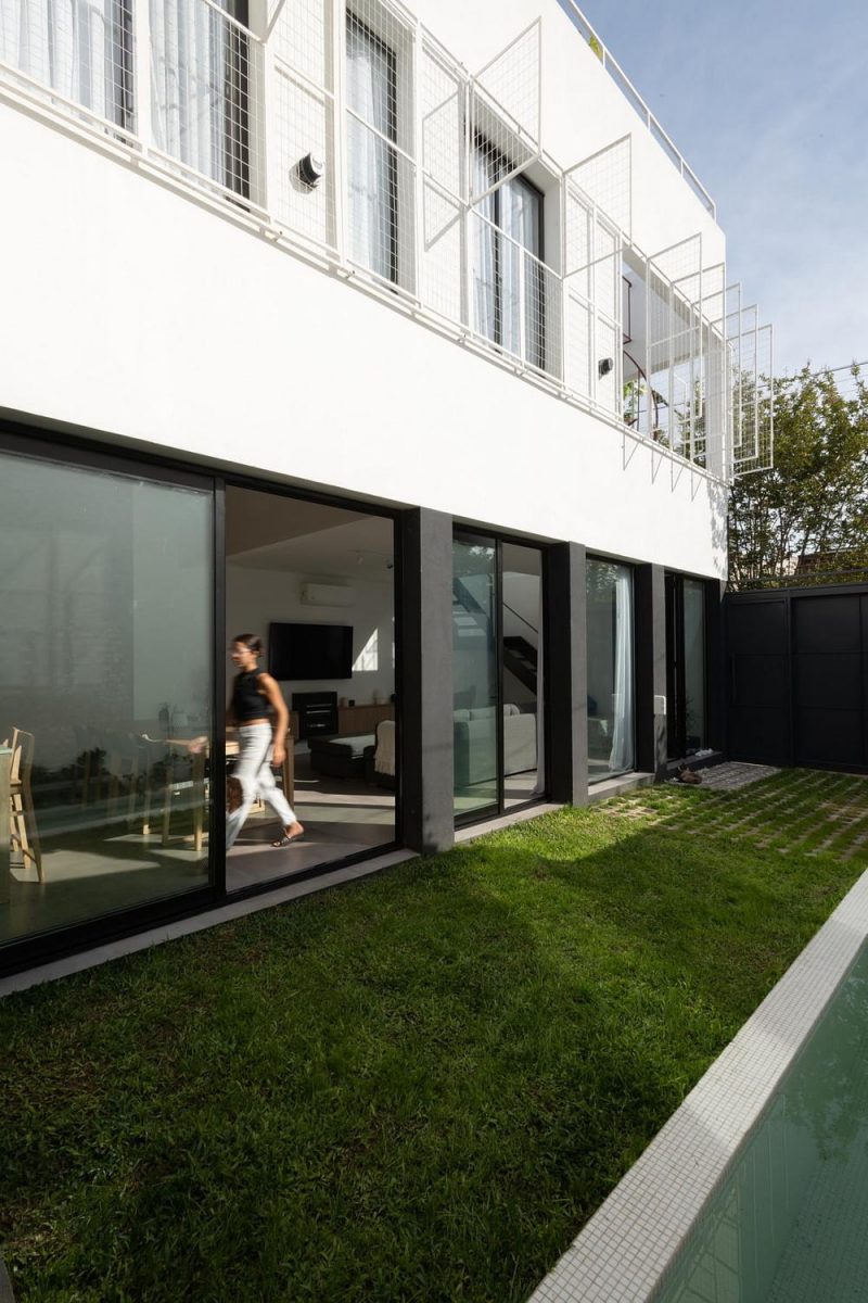 La Blanqueada House / Muro Studio