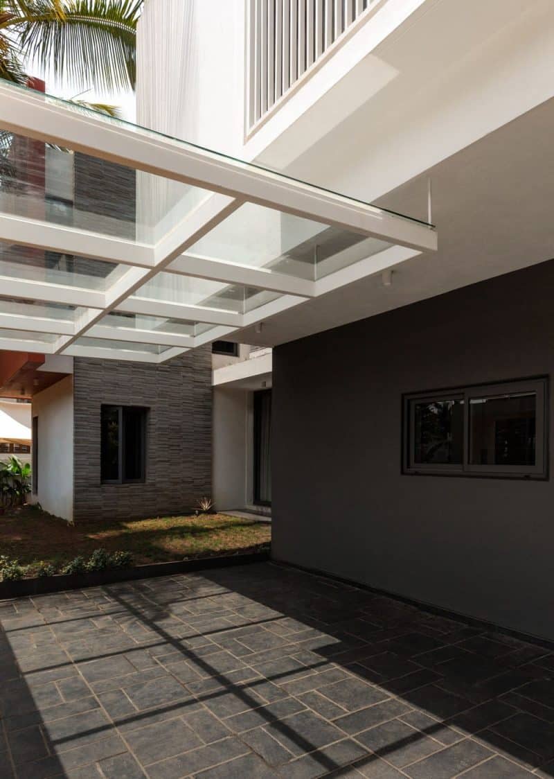 Two Solids and a Semi Void by Thirdspace Architecture Studio