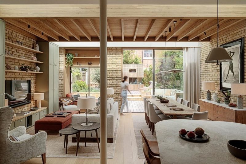 Nightingale Square House / Locus Design
