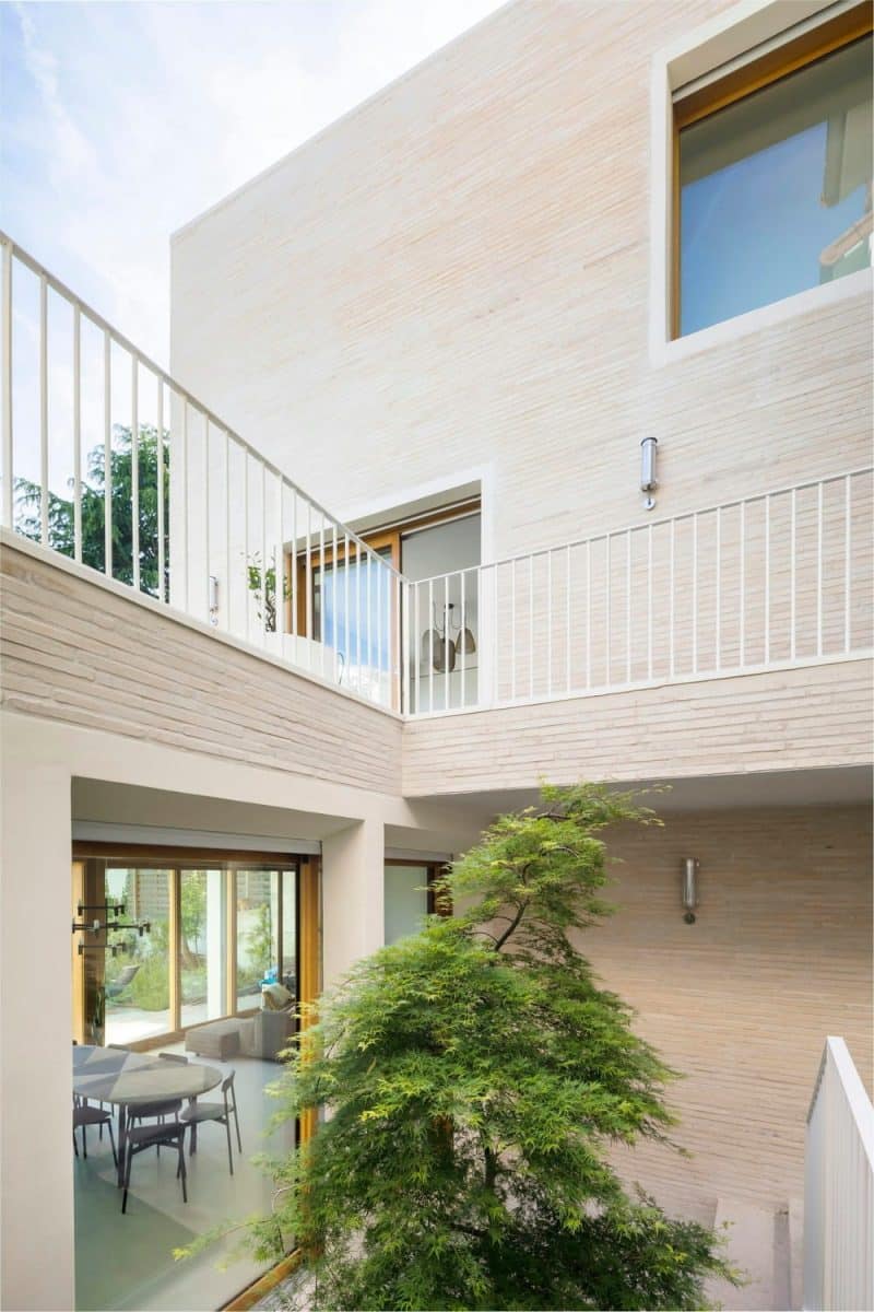 Maison Francilienne / HEMAA Architectes