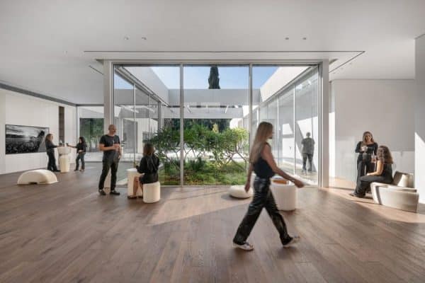 A Harmonious Home that is the Perfect Canvas