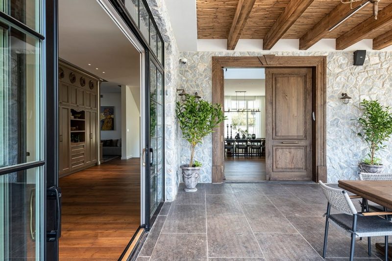 Mediterranean Dream House / Shirly Dan