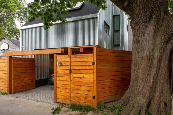 Pocket Laneway House / Weiss Architecture & Urbanism Limited