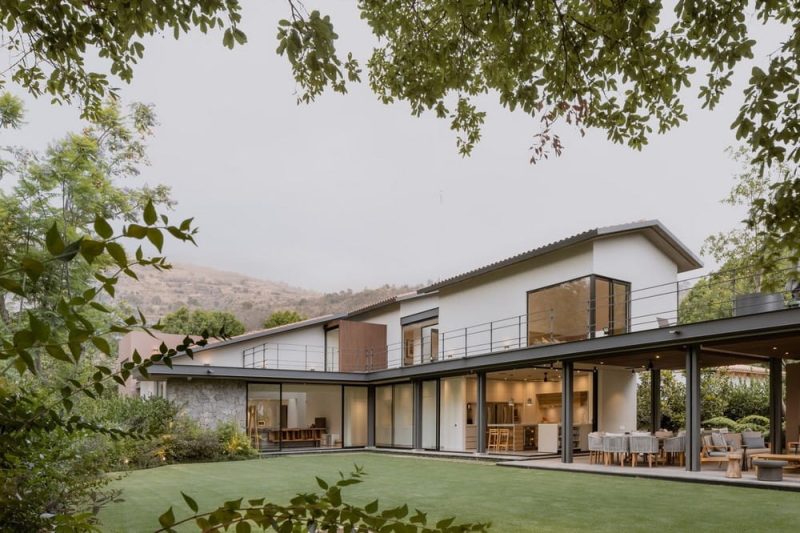 Casa Malinalco / Sama Arquitectos