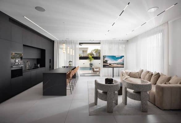 Modern Family Villa in Israel’s Judean Foothills – Design by Nirit Wax