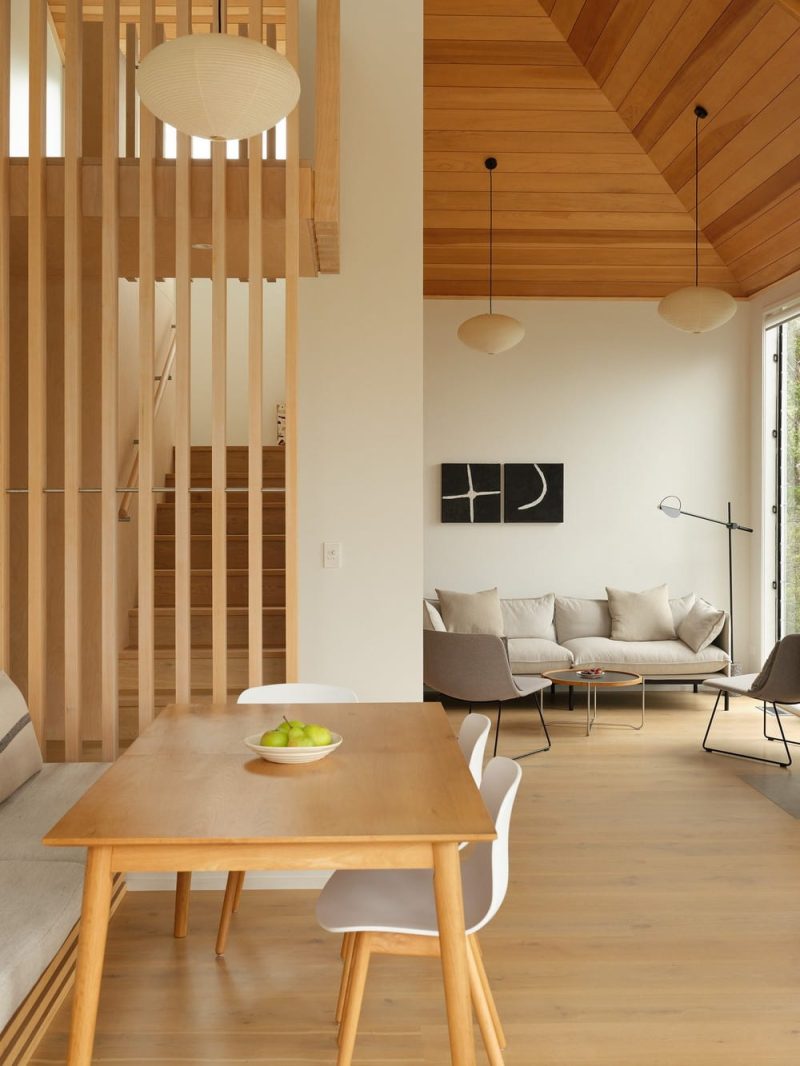 1980s Pole House Renovation: Modern Bush Retreat with Sea Views