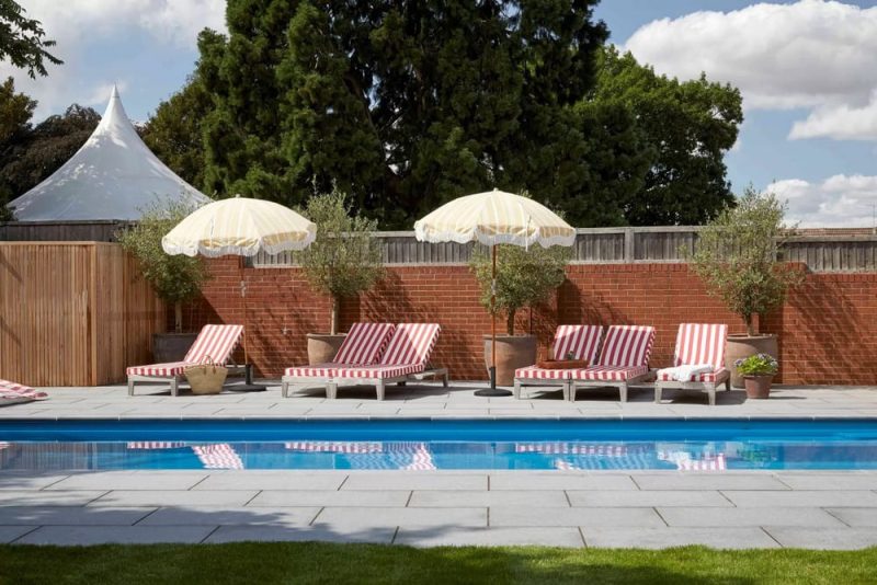 pool