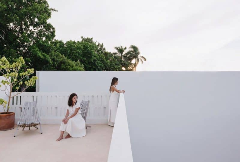balcony