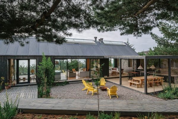 M House / Estudio Valdés +