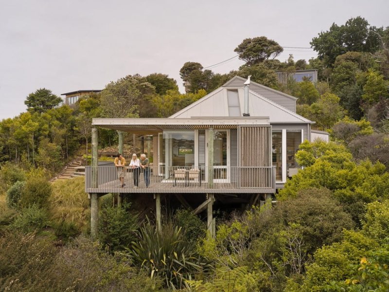 1980s Pole House Renovation: Modern Bush Retreat with Sea Views