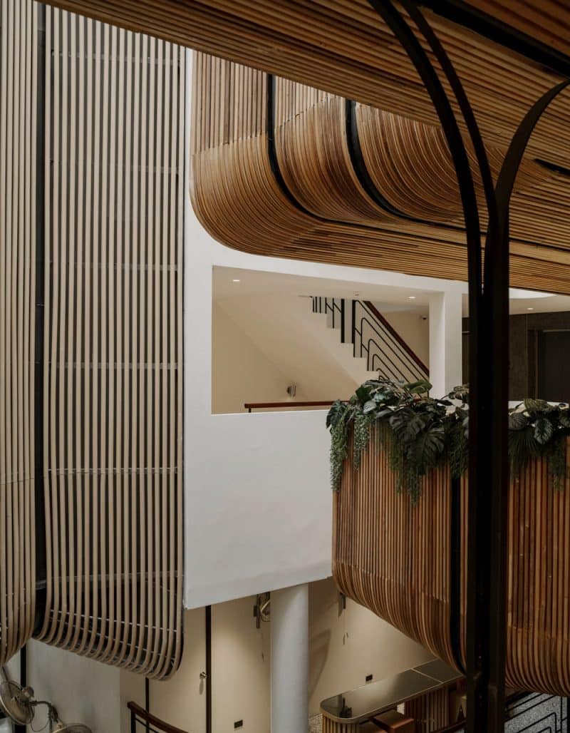 Double B Hostel / VMA Design Studio