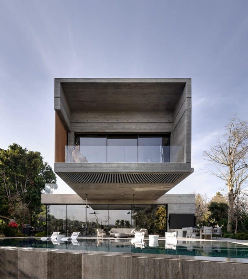 Hillside House / Israelevitz Architects