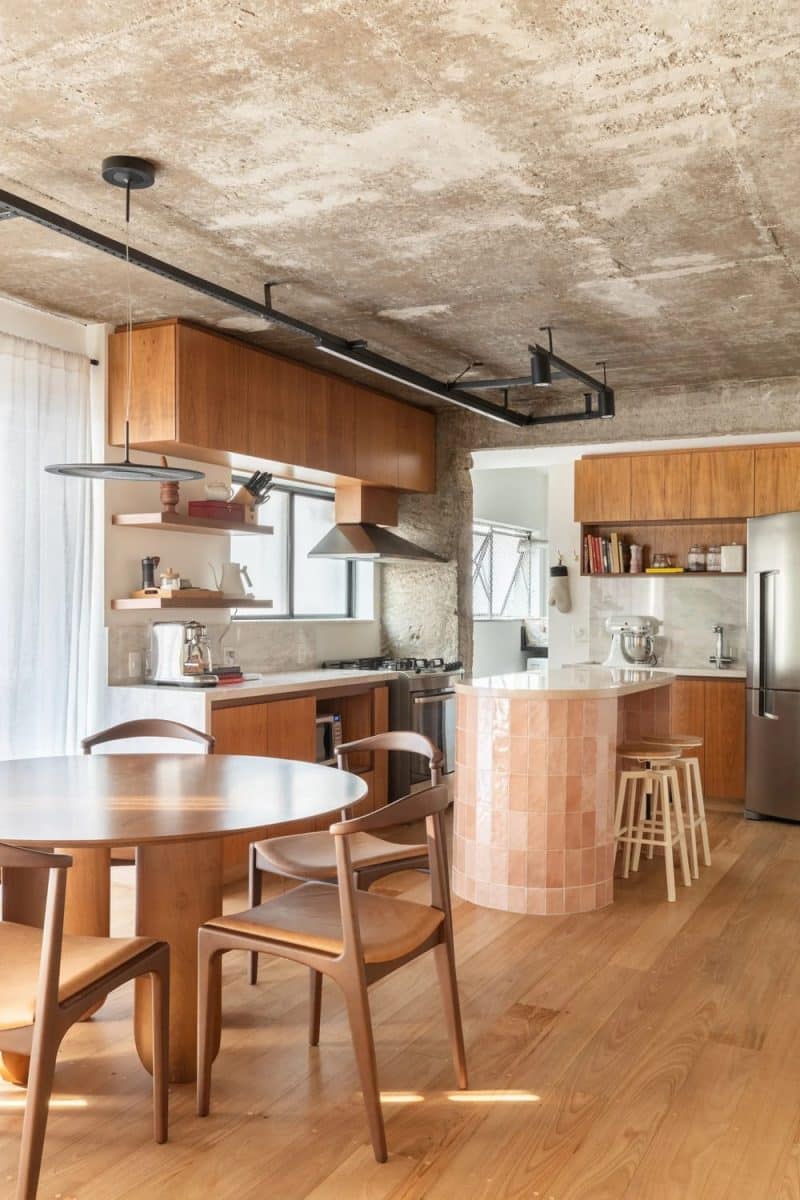 WT Apartment / FJ55 Arquitetos