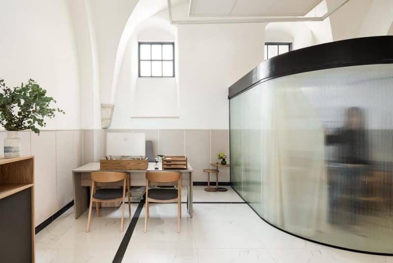 Harli Offices / Ollech + Tol