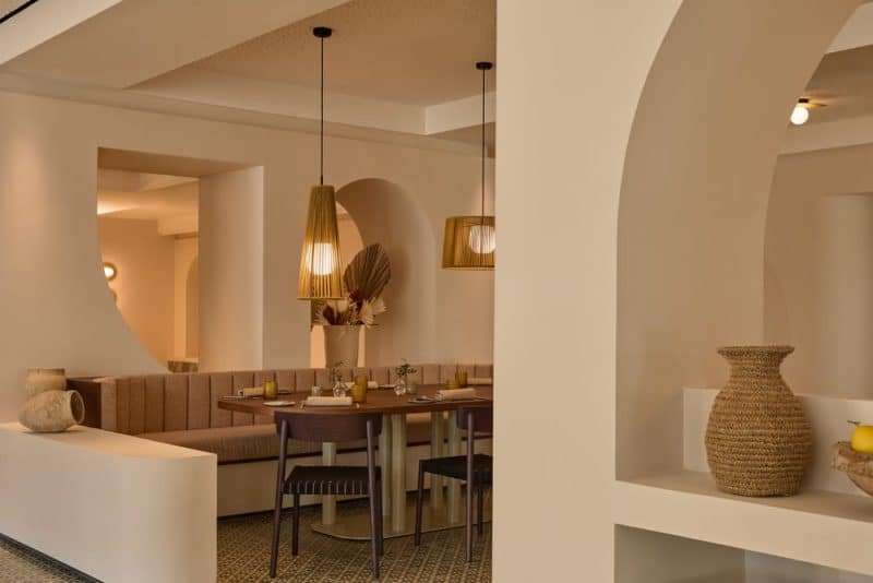 Kimpton Los Monteros Hotel / EL EQUIPO CREATIVO