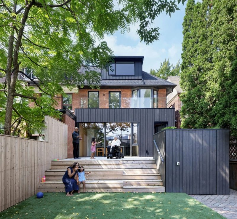 Brar Residence / Omar Gandhi Architects