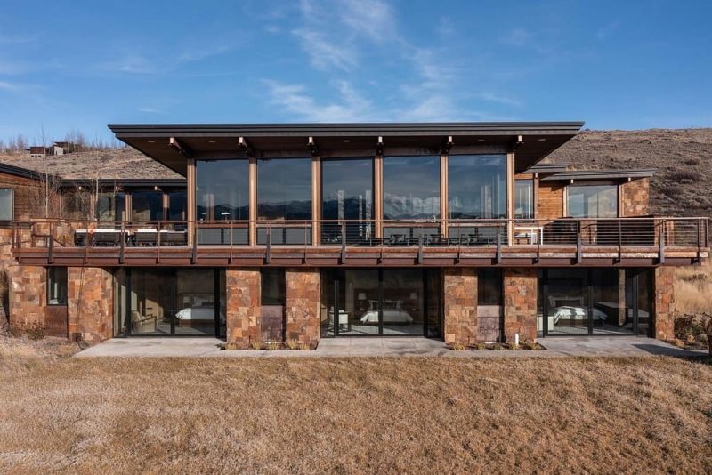 Ridge 52 Residence / Ward + Blake Architects