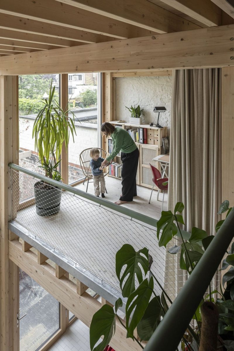 Kasteel Home / hé! architectuur
