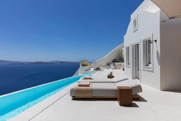 Canaves Hotel / Kapsimalis Architects