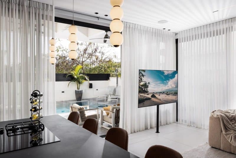 Modern Family Villa in Israel’s Judean Foothills – Design by Nirit Wax