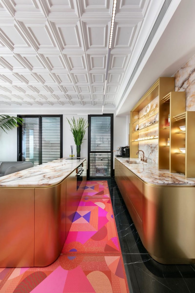 Montefiore Street Apartment / Oron Milshtein