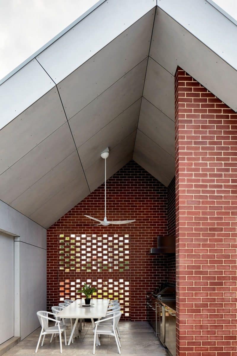 Willoughby House / Hobbs Jamieson Architecture