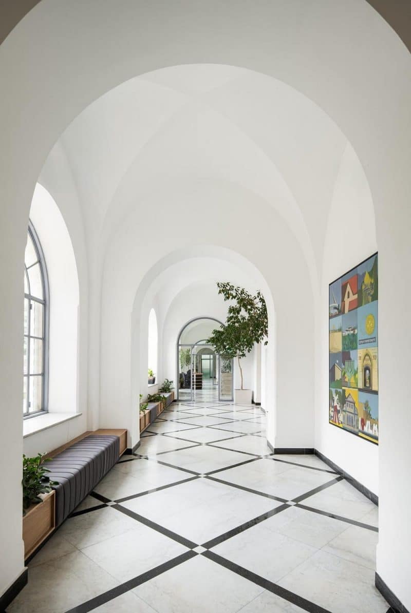 Harli Offices / Ollech + Tol