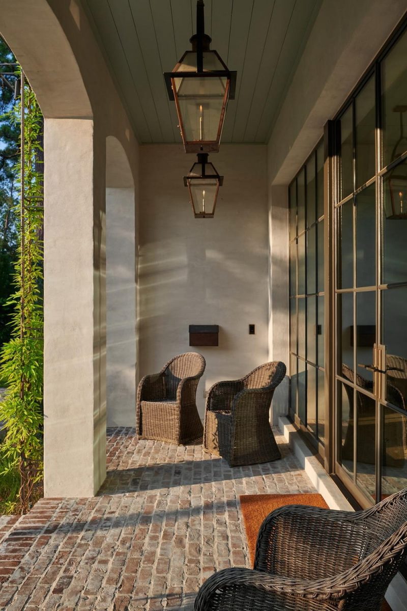 Wellesley Drive Residence / Reagan & Andre Architecture Studio