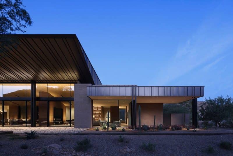 Desert Fairway Residence / Kendle Design Collaborative
