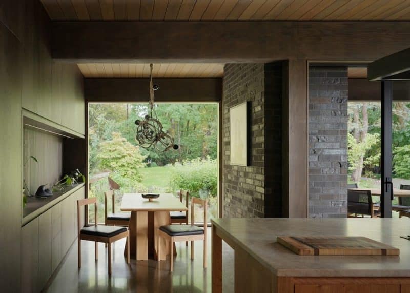 dining room