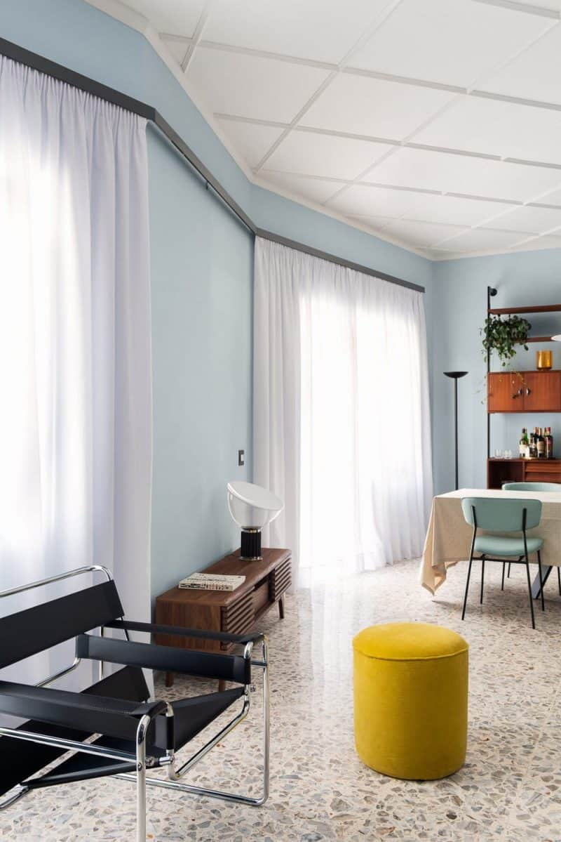 VDS House - Renovated 1960s Apartment by 02A Studio