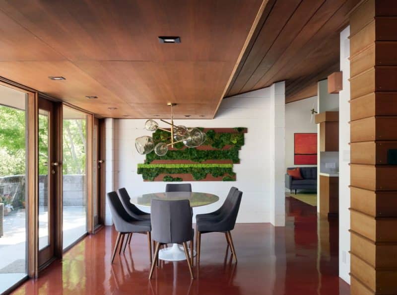 dining room