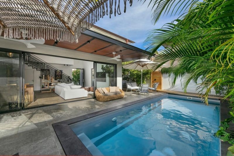 pool