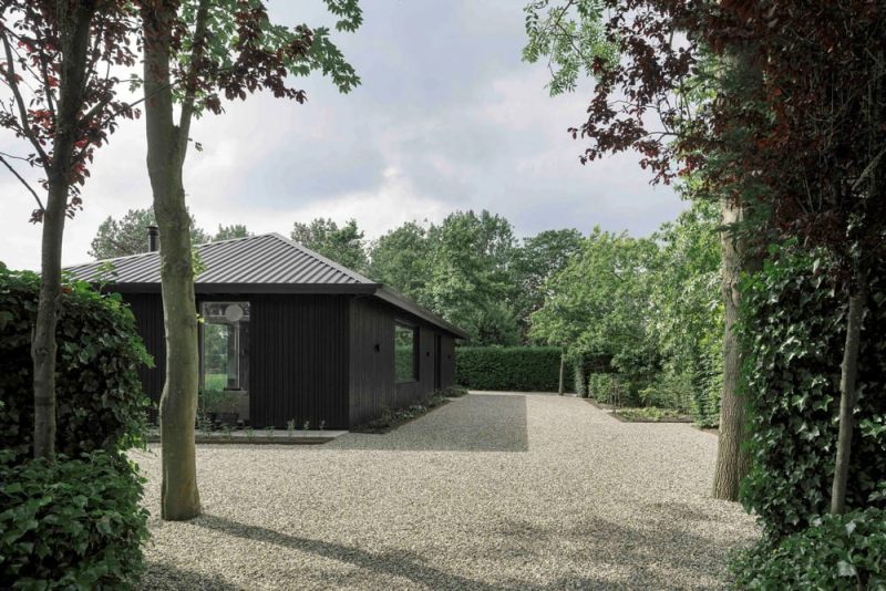 Senior Shelter / i29 Architects