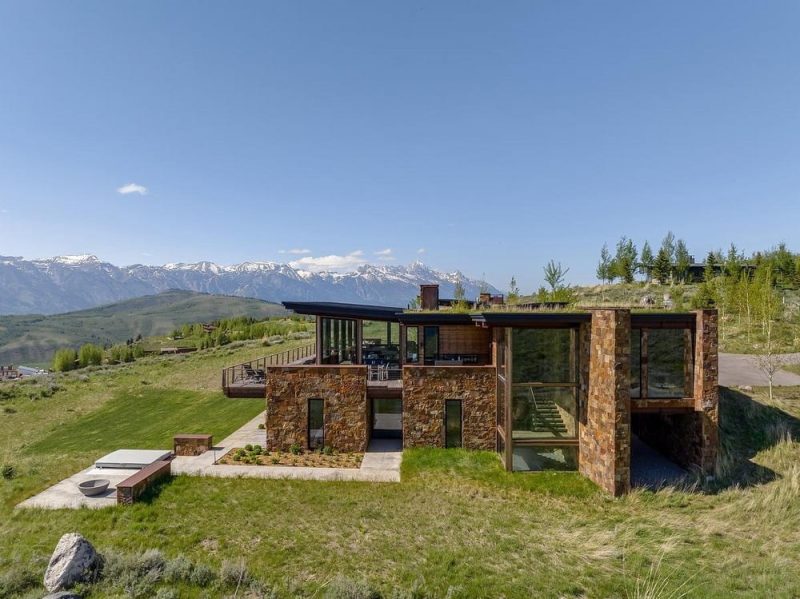 Ridge 52 Residence / Ward + Blake Architects
