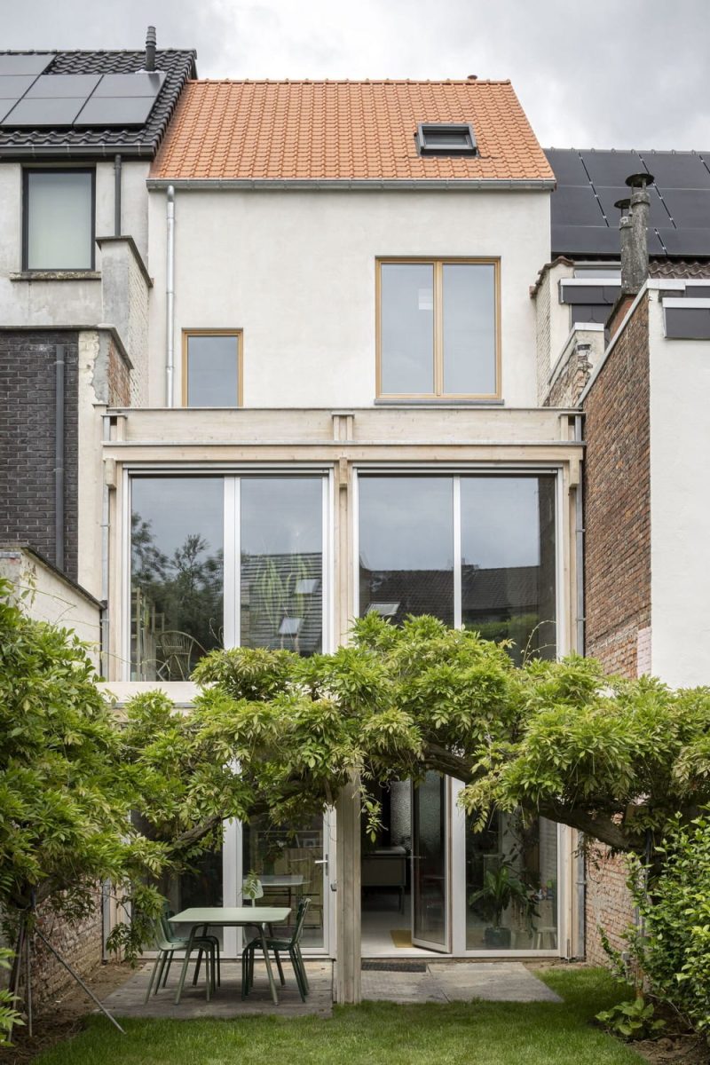 Kasteel Home / hé! architectuur