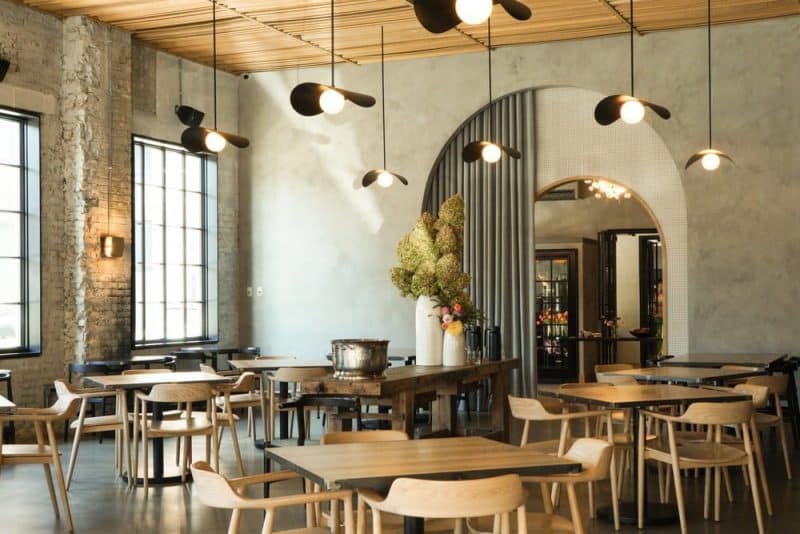 restaurant